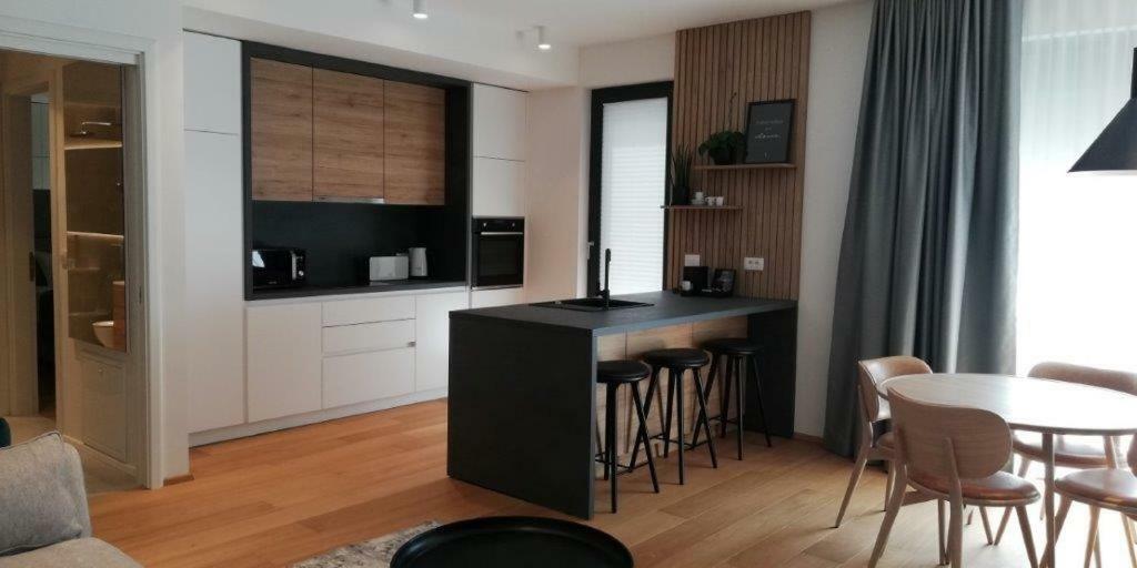 Regentova Suites ليوبليانا المظهر الخارجي الصورة