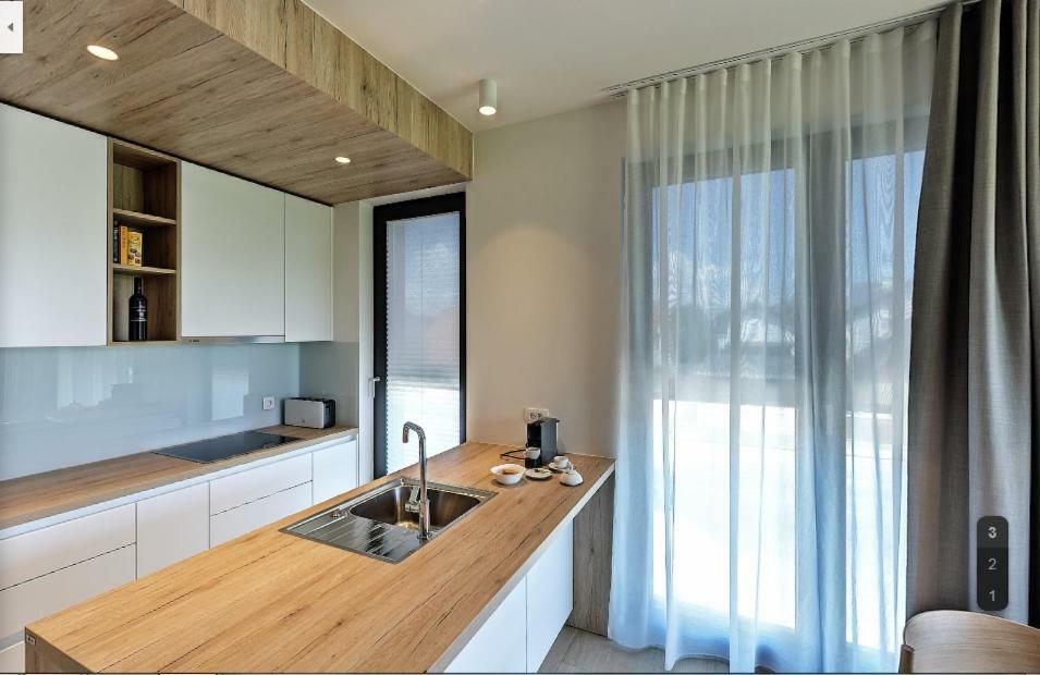 Regentova Suites ليوبليانا المظهر الخارجي الصورة